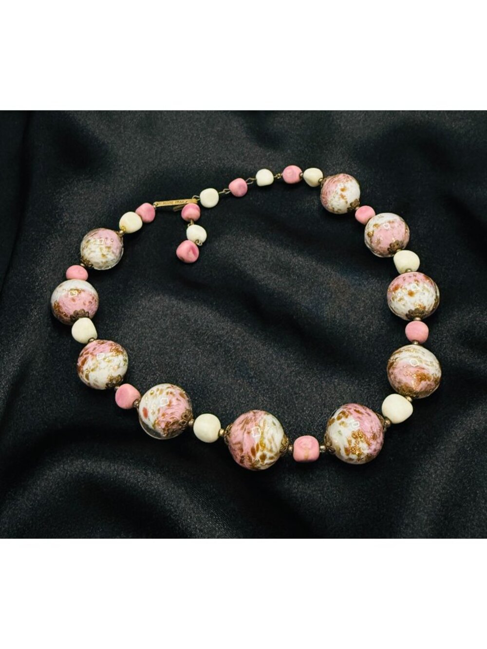Rare Find Vintage 1970s Made In Italy Signed Pink & White Beaded Choker Necklace